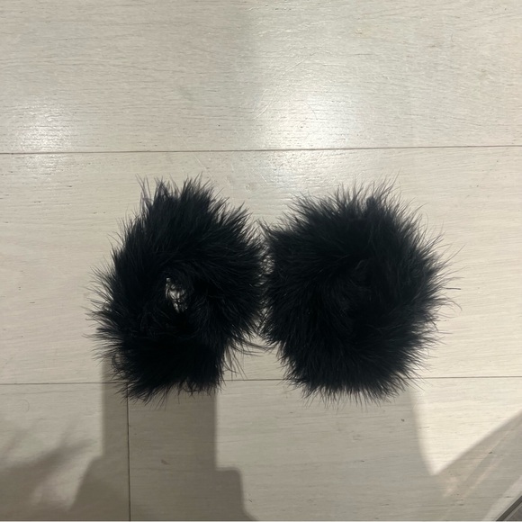 Sleeper Knitted Cardigan with Detachable Feathers in Black - Picture 5 of 6